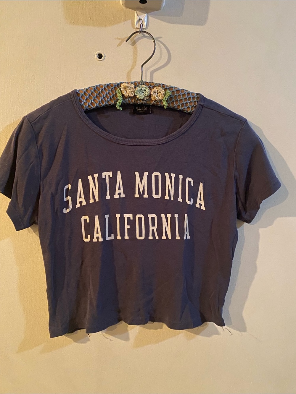 SANTA MONICA California Graphic Crop Tee - Navy - John Galt